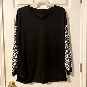 NWOT Boutique Plus Size Black & Leopard Print Long Sleeve Top size 2X